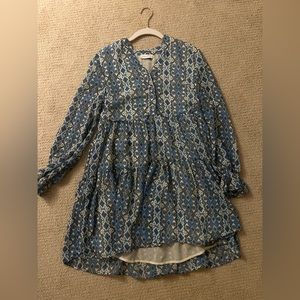 Blue pattern long sleeve dress